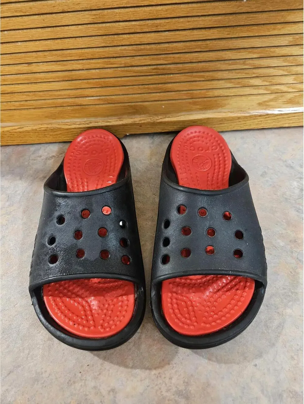 Mens Crocs Scutes Slides